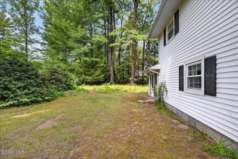 5 Peck Lane Clifton Park NY 12065