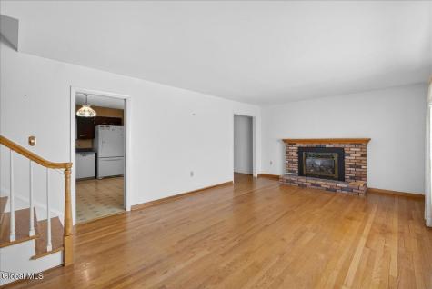 5 Peck Lane Clifton Park NY 12065