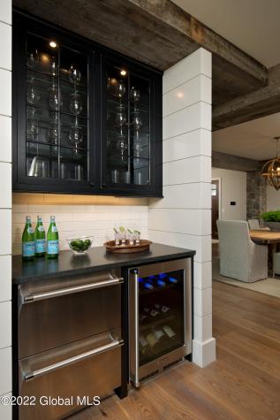 180 Route 9p Saratoga Springs NY 12866