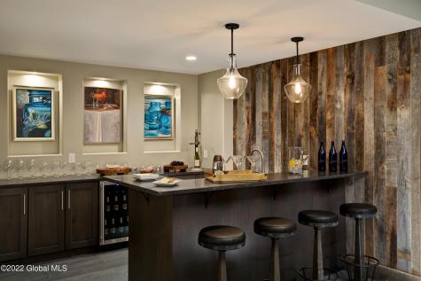 180 Route 9p Saratoga Springs NY 12866