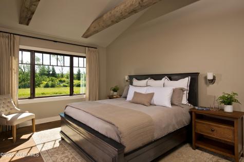 180 Route 9p Saratoga Springs NY 12866