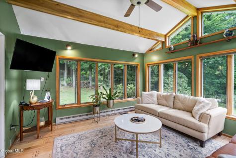 106 Wesskum Woods Road Gloversville NY 12078