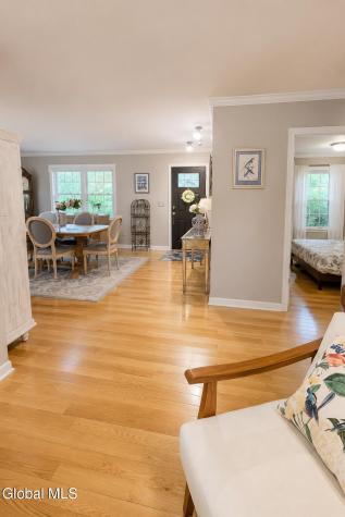 106 Wesskum Woods Road Gloversville NY 12078