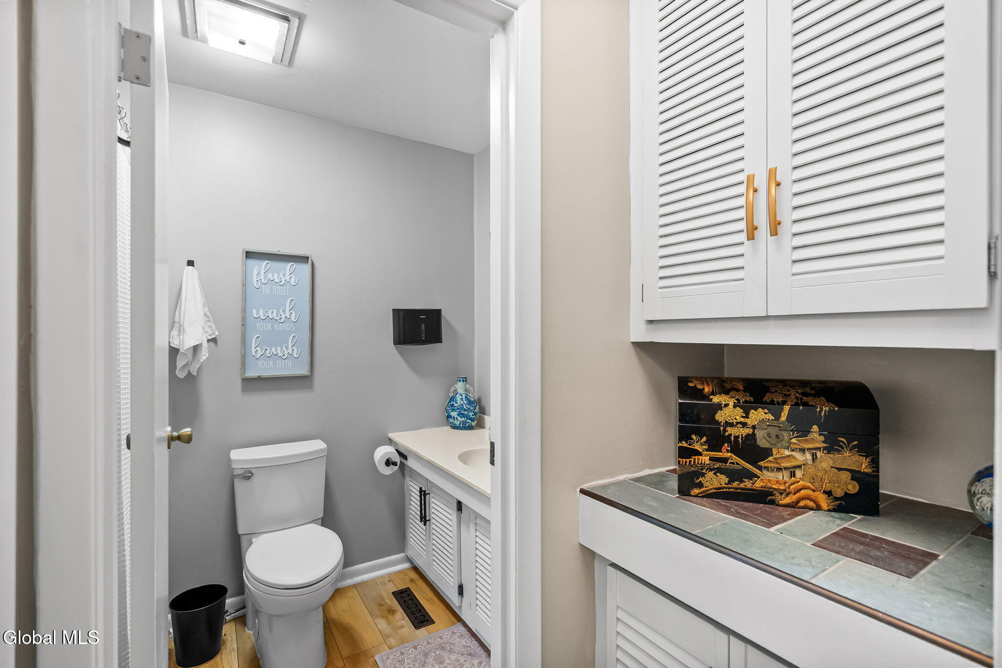 106 Wesskum Woods Road Gloversville NY 12078