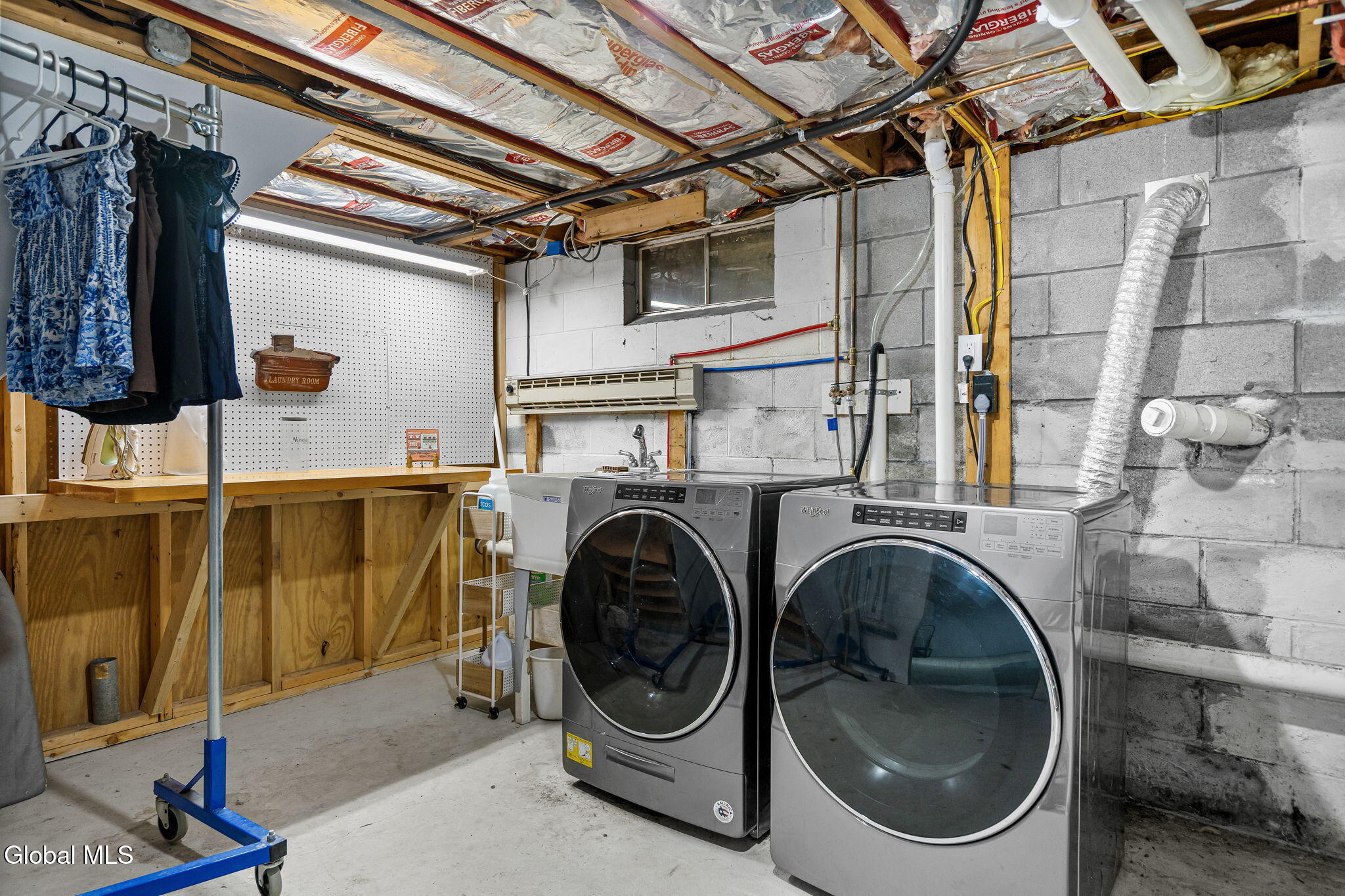 106 Wesskum Woods Road Gloversville NY 12078