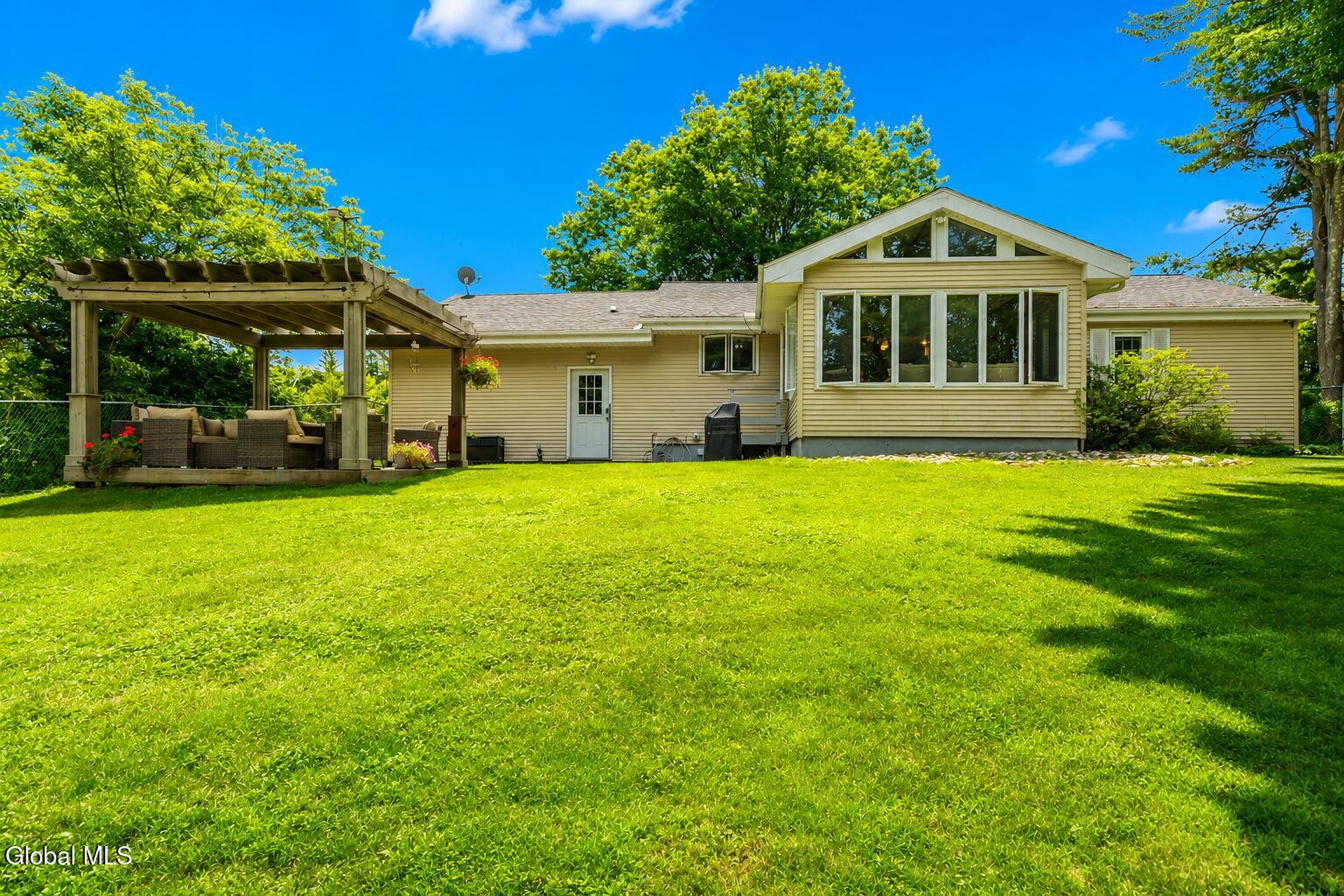 106 Wesskum Woods Road Gloversville NY 12078
