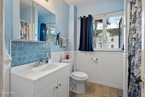 112 Fales Court Troy NY 12180