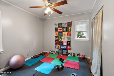 112 Fales Court Troy NY 12180
