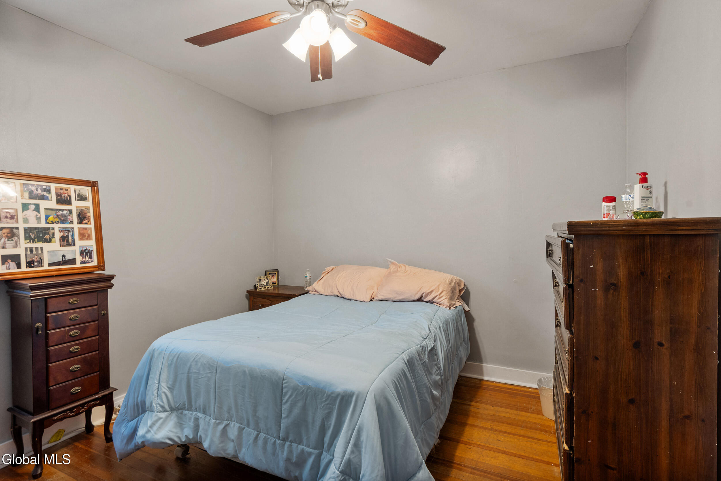 112 Fales Court Troy NY 12180