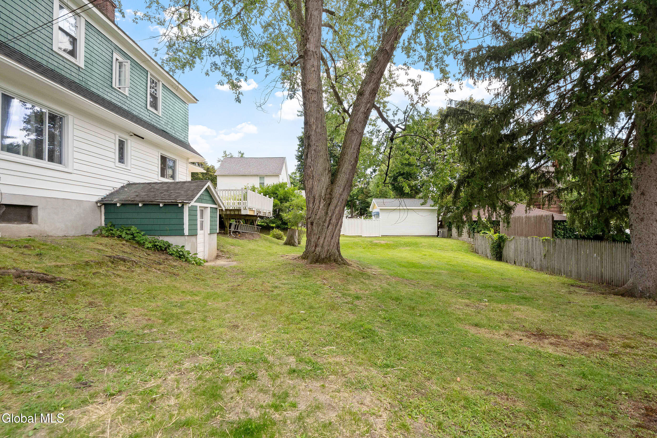 112 Fales Court Troy NY 12180
