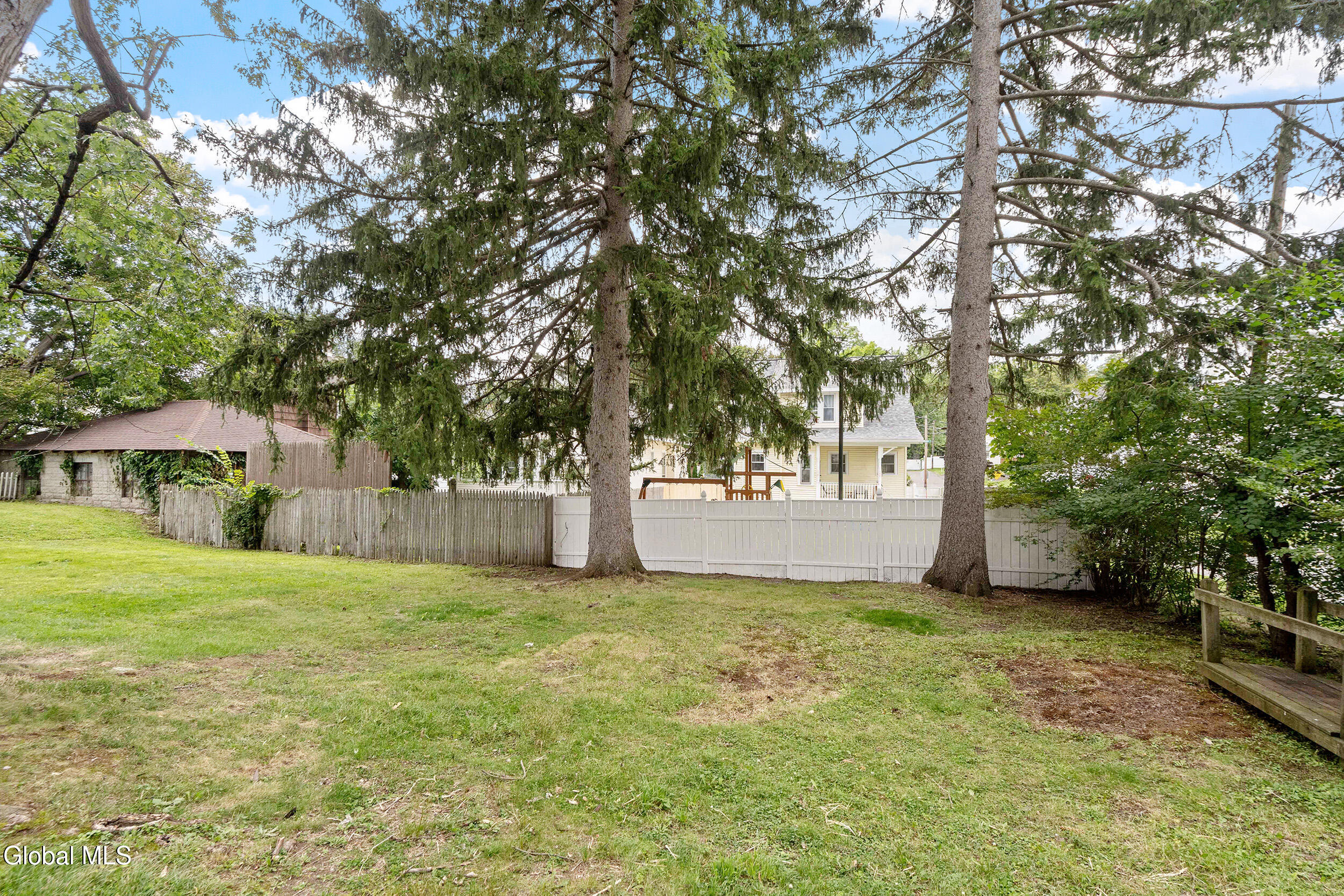 112 Fales Court Troy NY 12180
