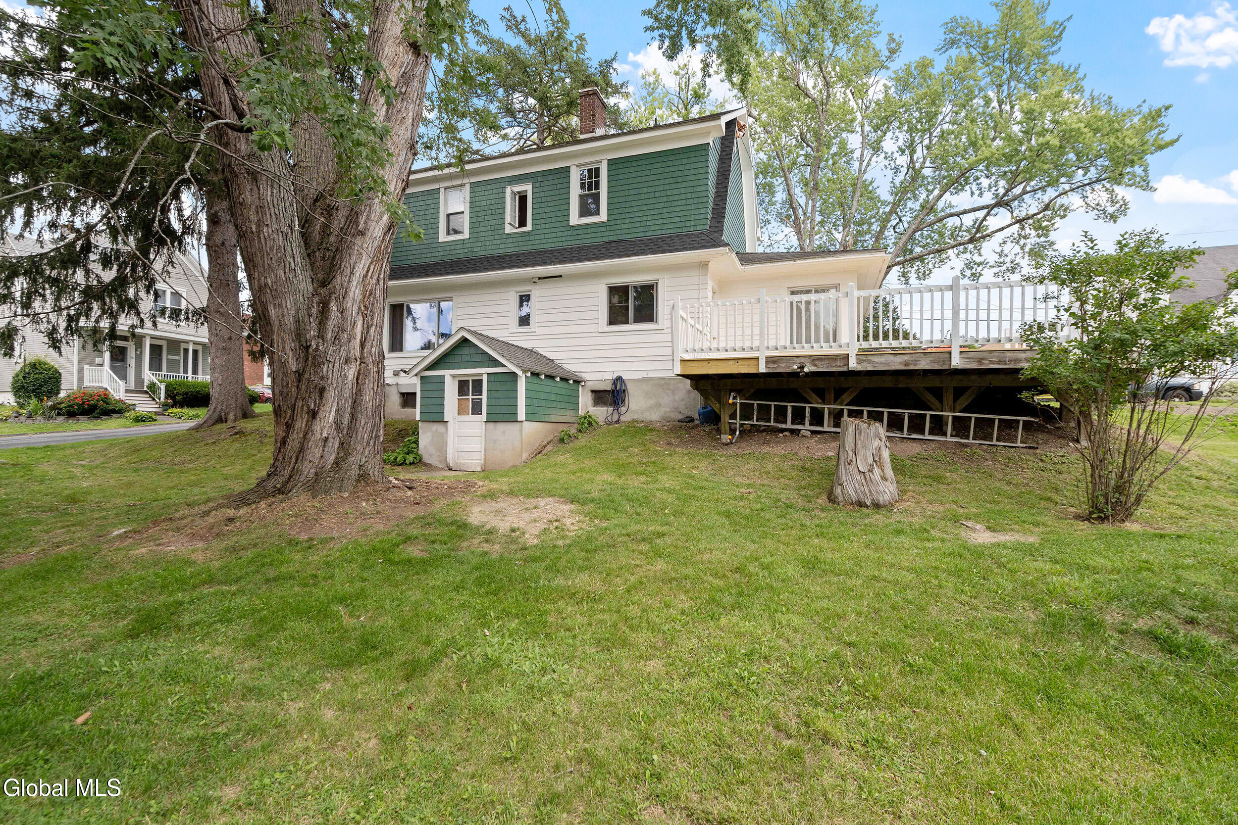 112 Fales Court Troy NY 12180