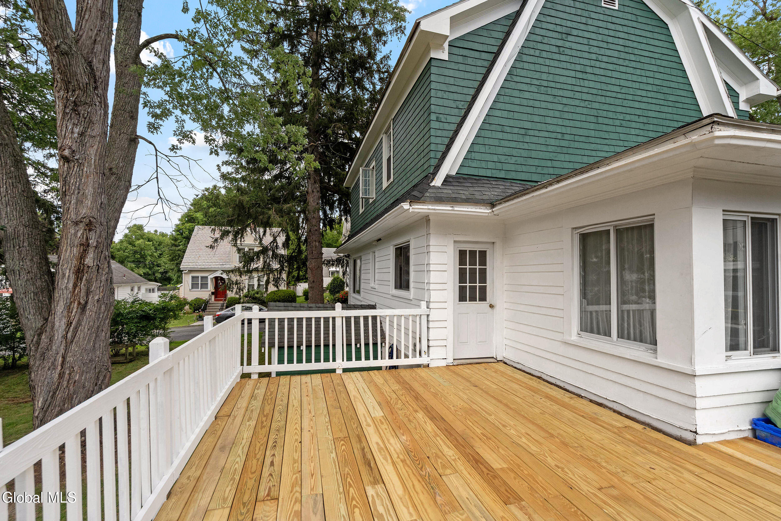 112 Fales Court Troy NY 12180