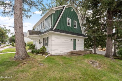 112 Fales Court Troy NY 12180