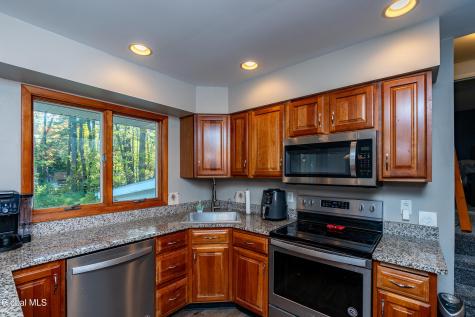 109 Birchwood Drive Schenectady NY 12303