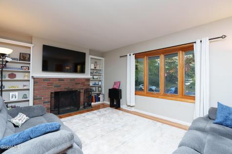 109 Birchwood Drive Schenectady NY 12303