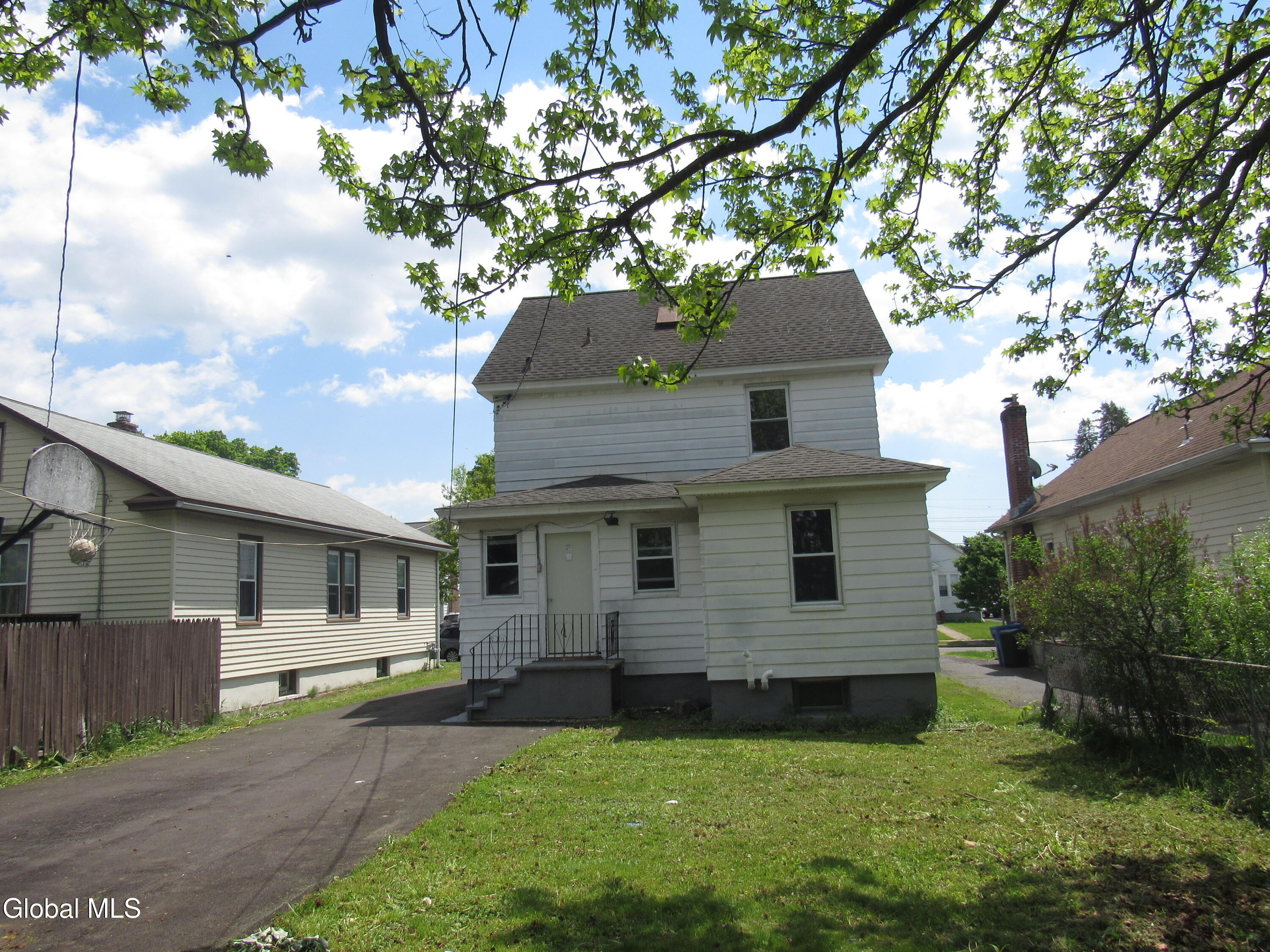 66 Van Schoick Avenue Albany NY 12208
