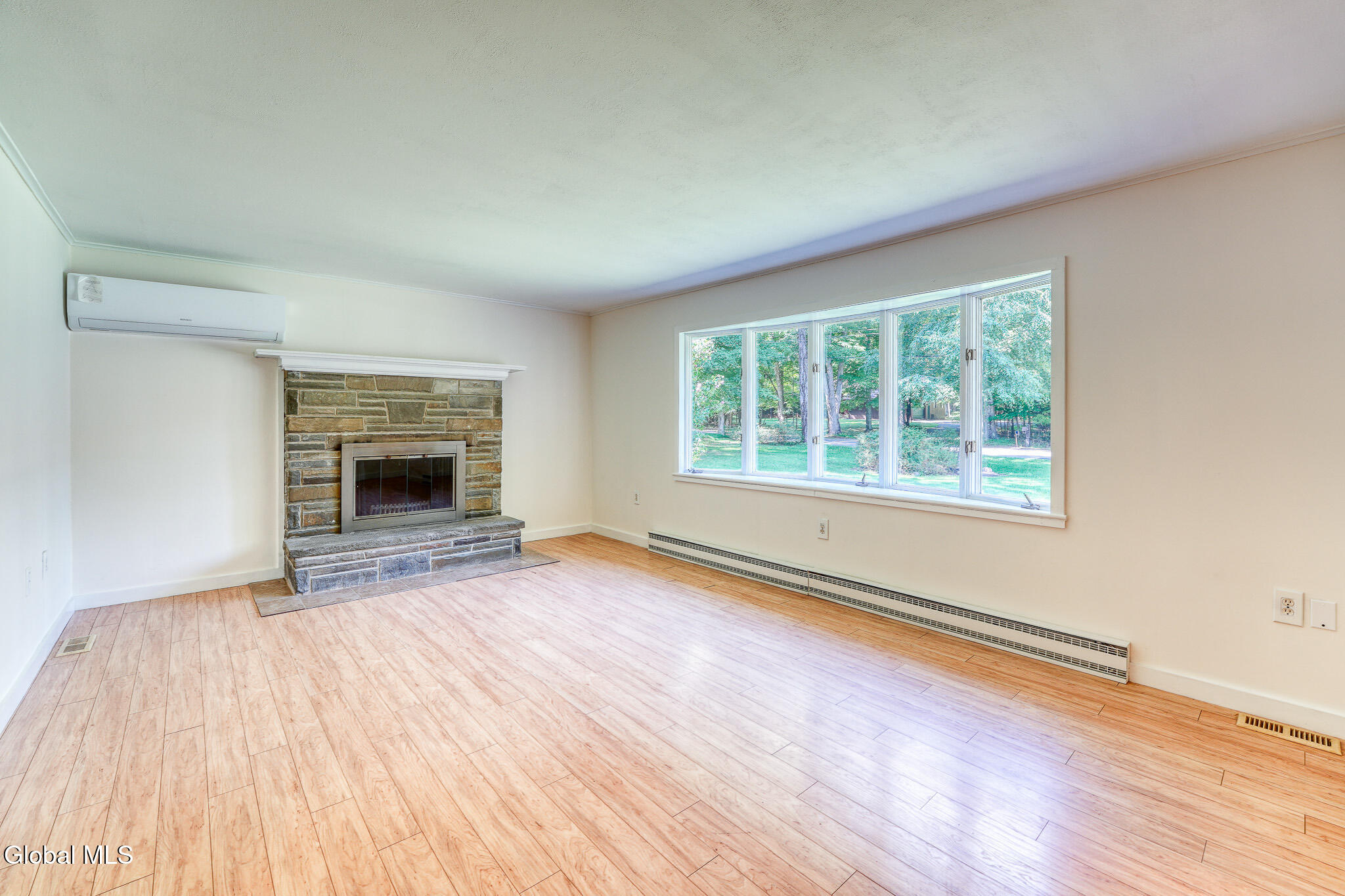 34 Van Buskirk Road Saugerties NY 12477