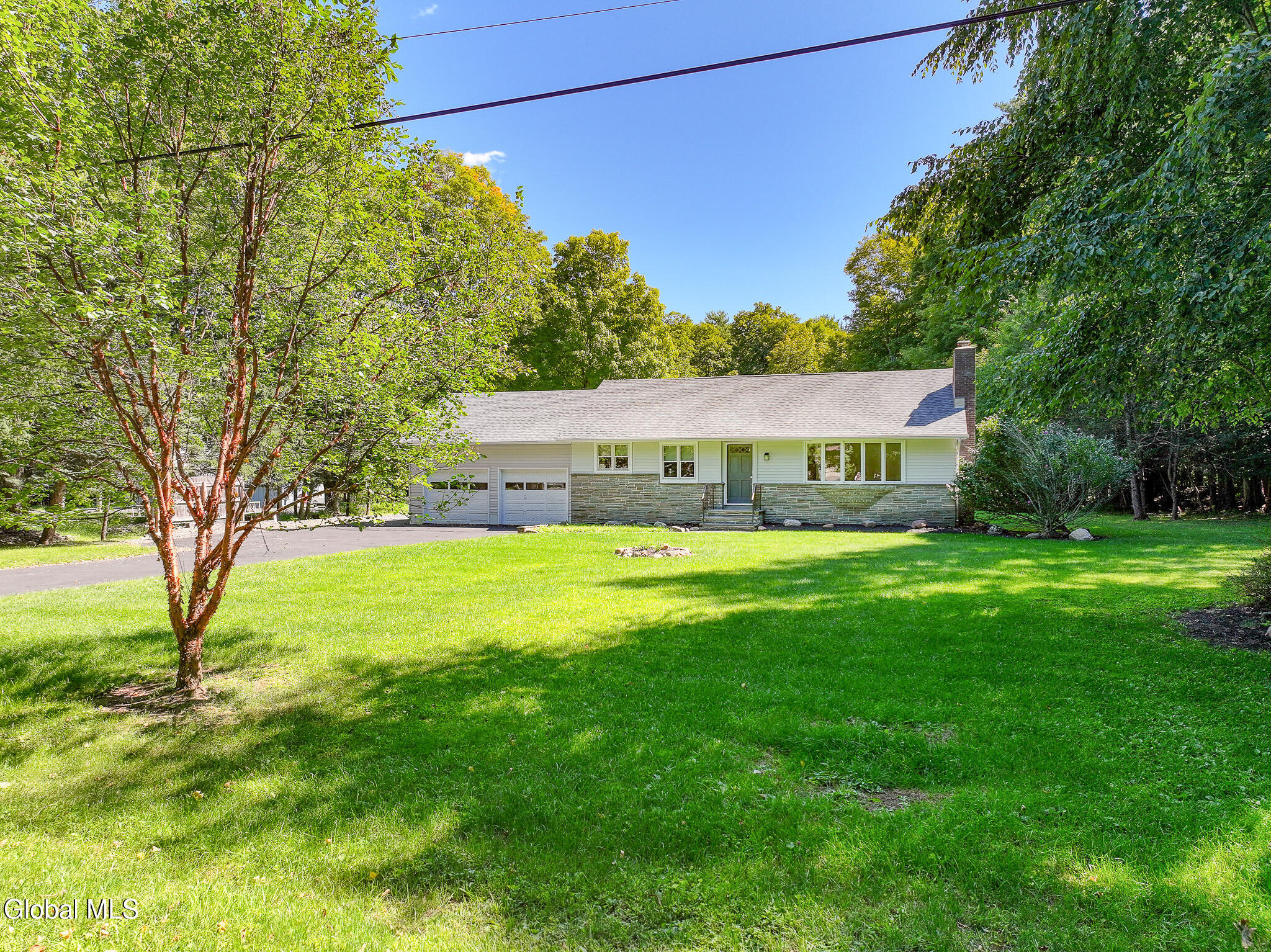34 Van Buskirk Road Saugerties NY 12477