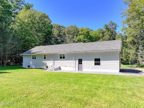 34 Van Buskirk Road Saugerties NY 12477