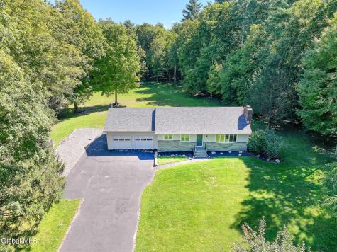 34 Van Buskirk Road Saugerties NY 12477
