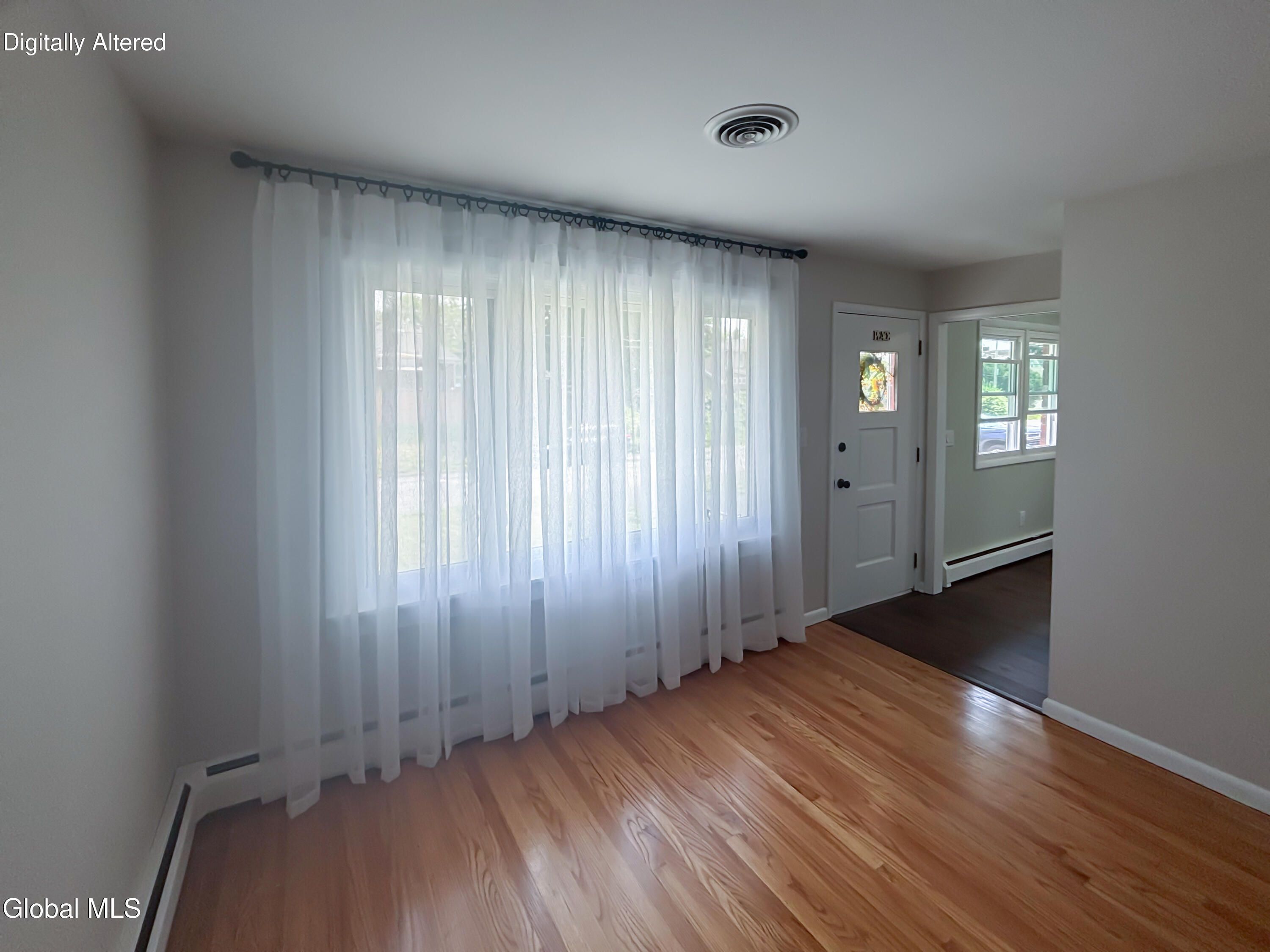 24 Joanne Court Albany NY 12209