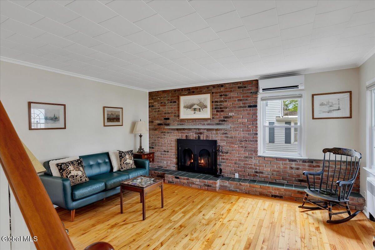 1 Indiana Avenue Rensselaer NY 12144