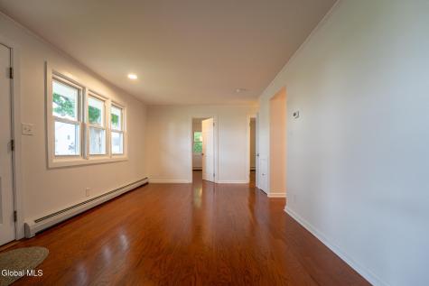 15 Renas Drive Cohoes NY 12047