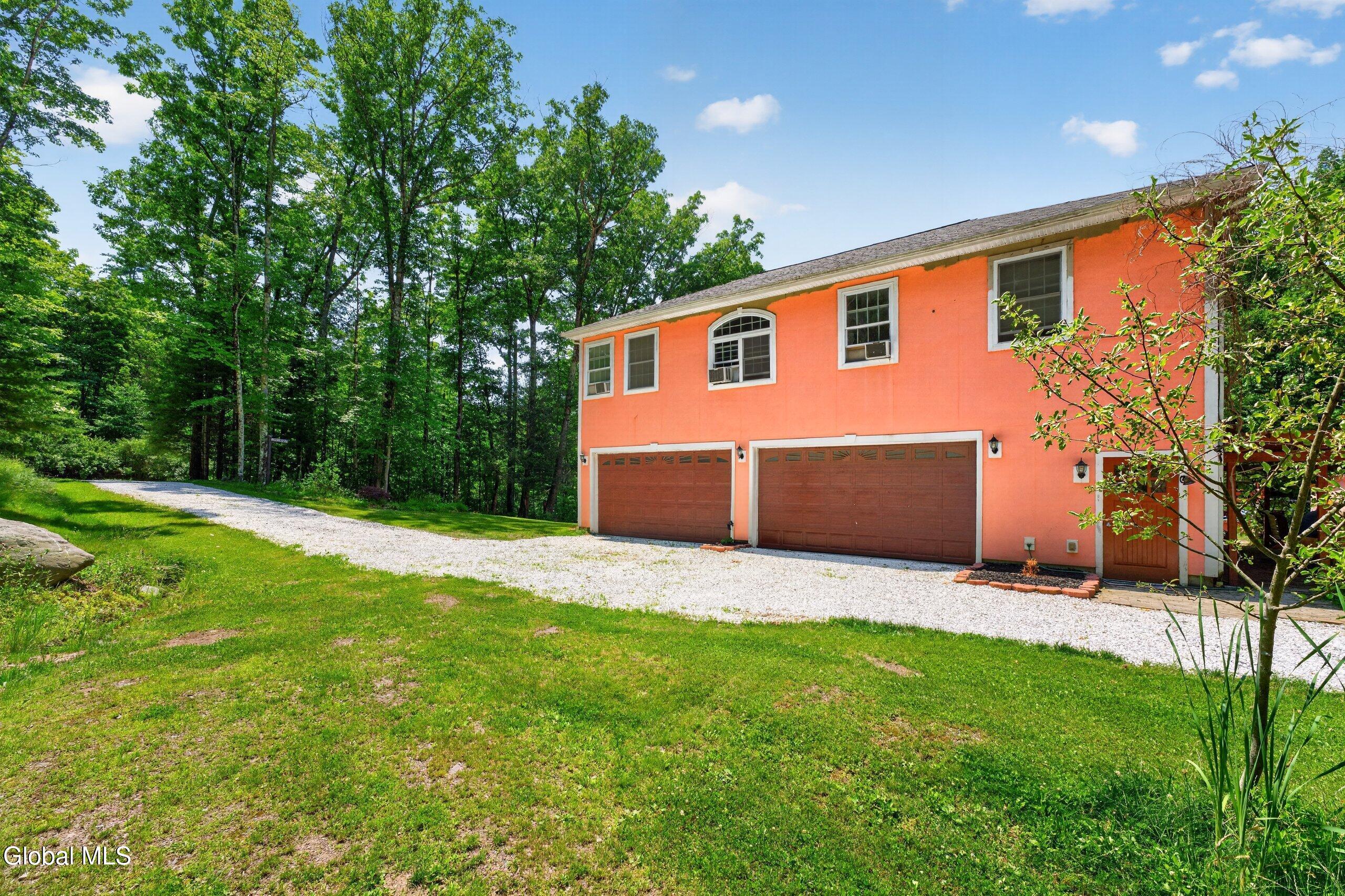 25 Hawthorne Hill Road Brainard NY 12024
