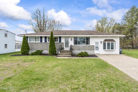 1041 Street Jude Drive Schenectady NY 12303