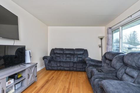 1041 Street Jude Drive Schenectady NY 12303