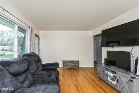 1041 Street Jude Drive Schenectady NY 12303