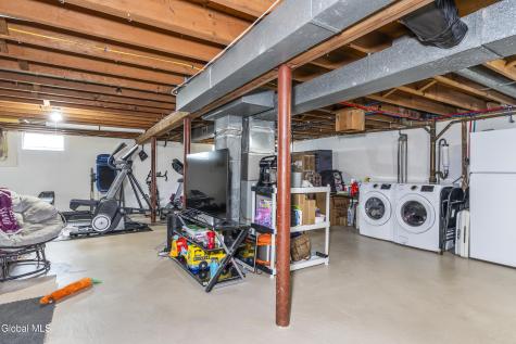 1041 Street Jude Drive Schenectady NY 12303