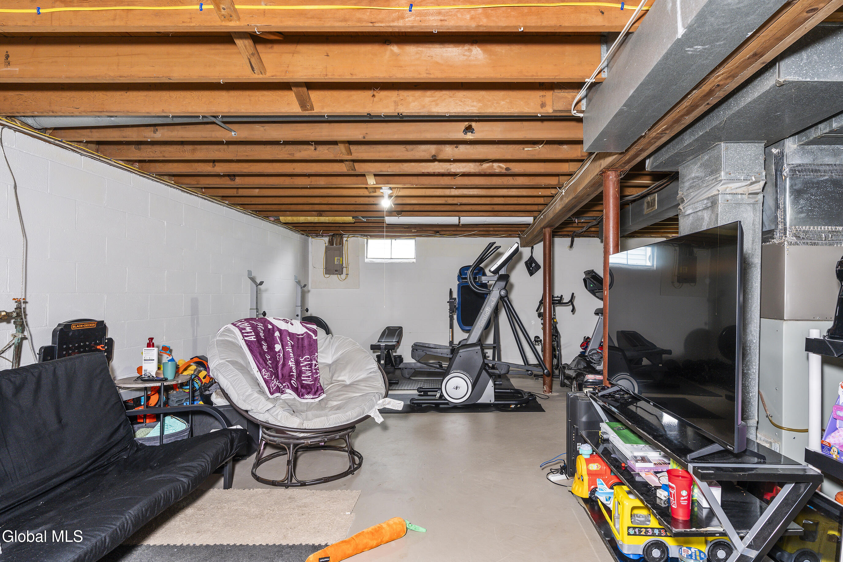 1041 Street Jude Drive Schenectady NY 12303