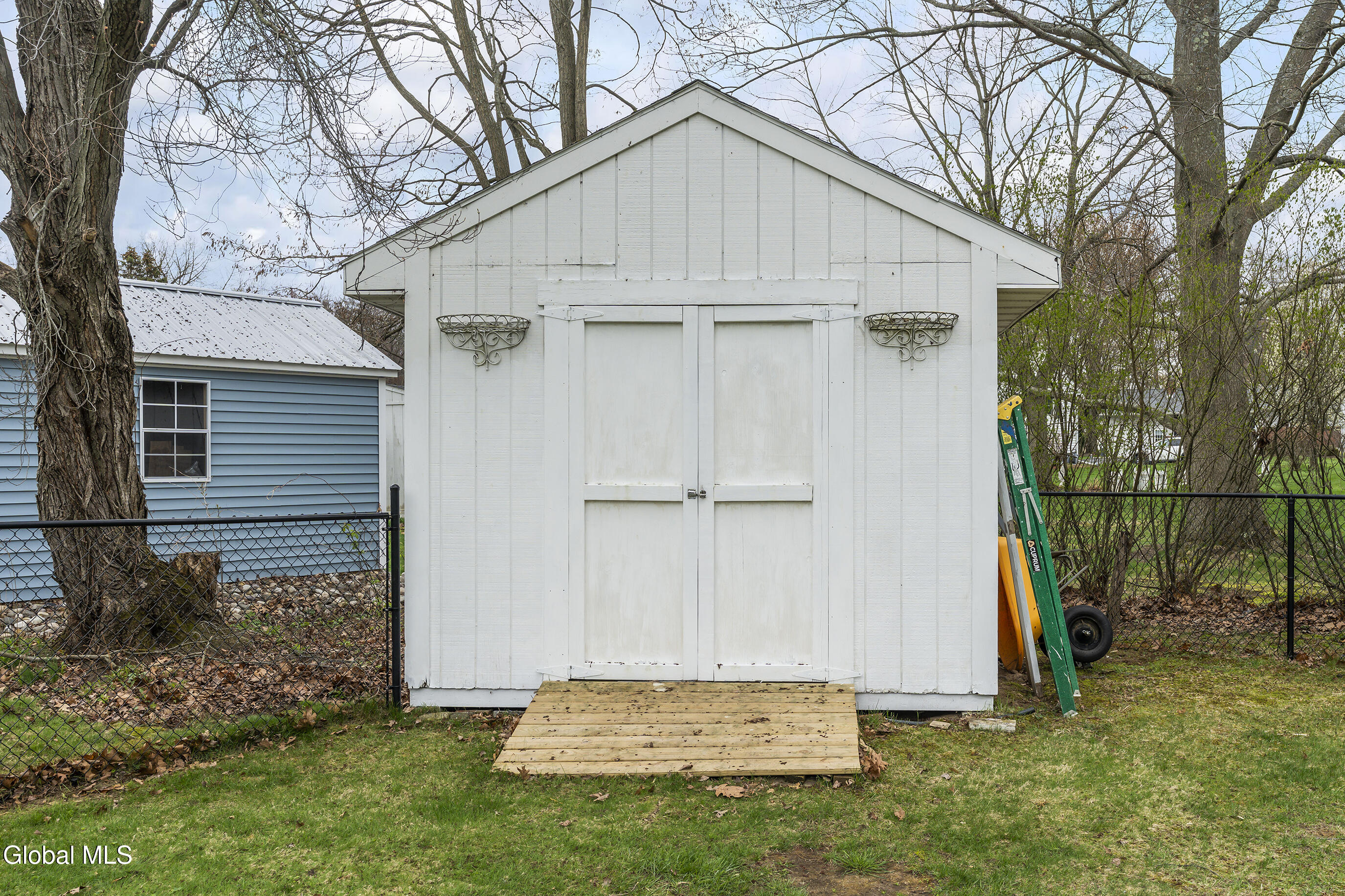 1041 Street Jude Drive Schenectady NY 12303