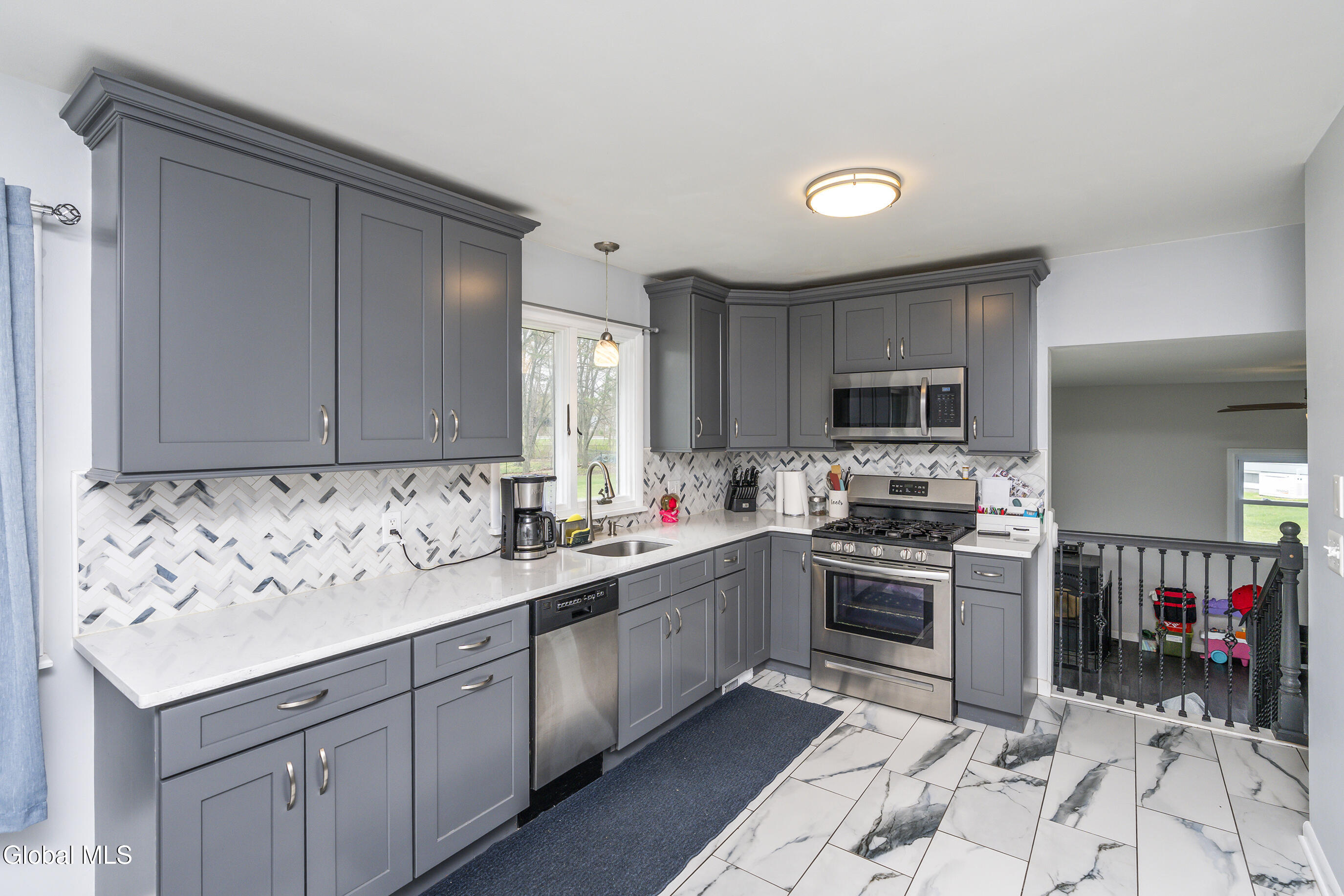 1041 Street Jude Drive Schenectady NY 12303