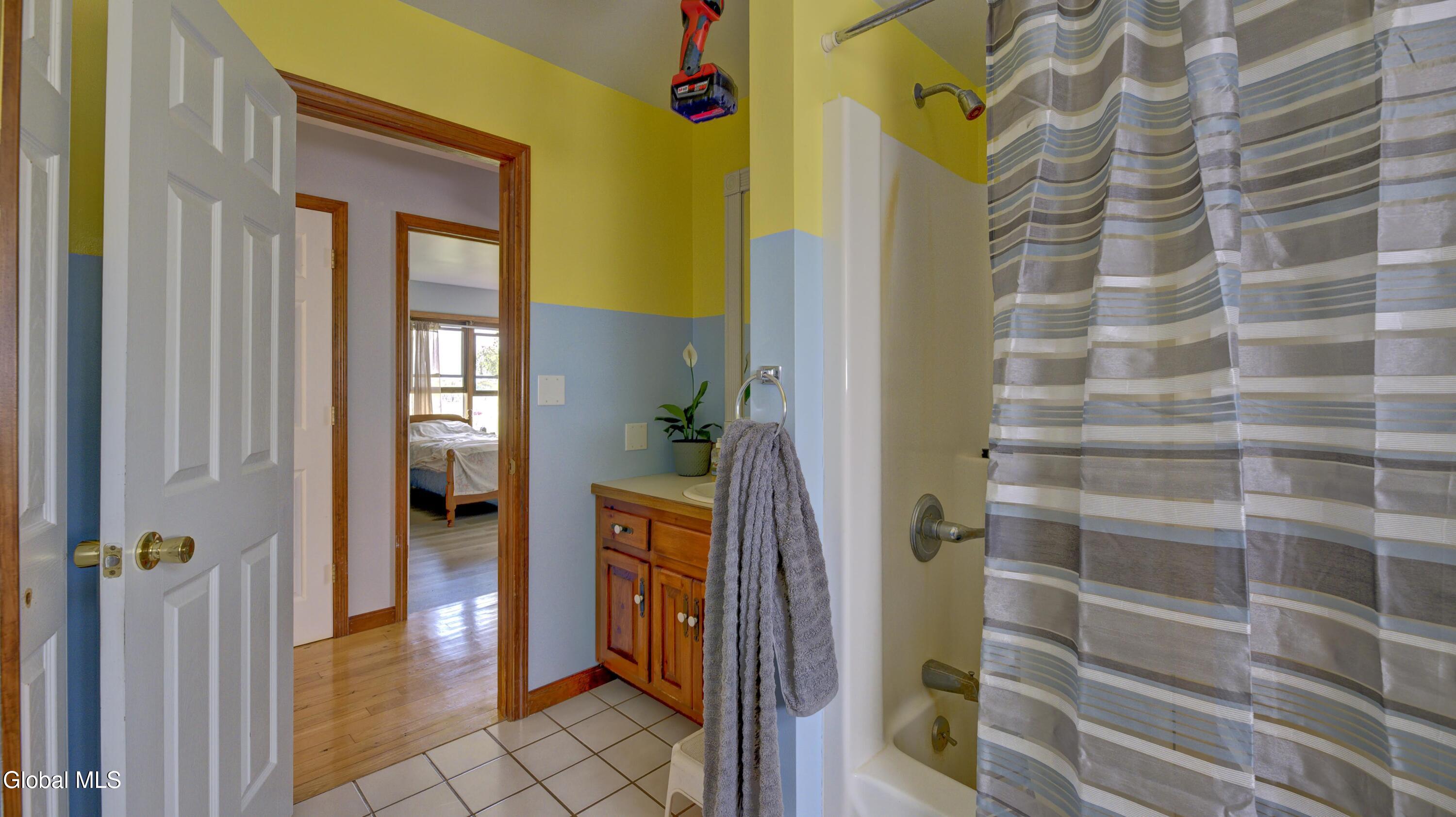135 Rappa Road Sprakers NY 12166