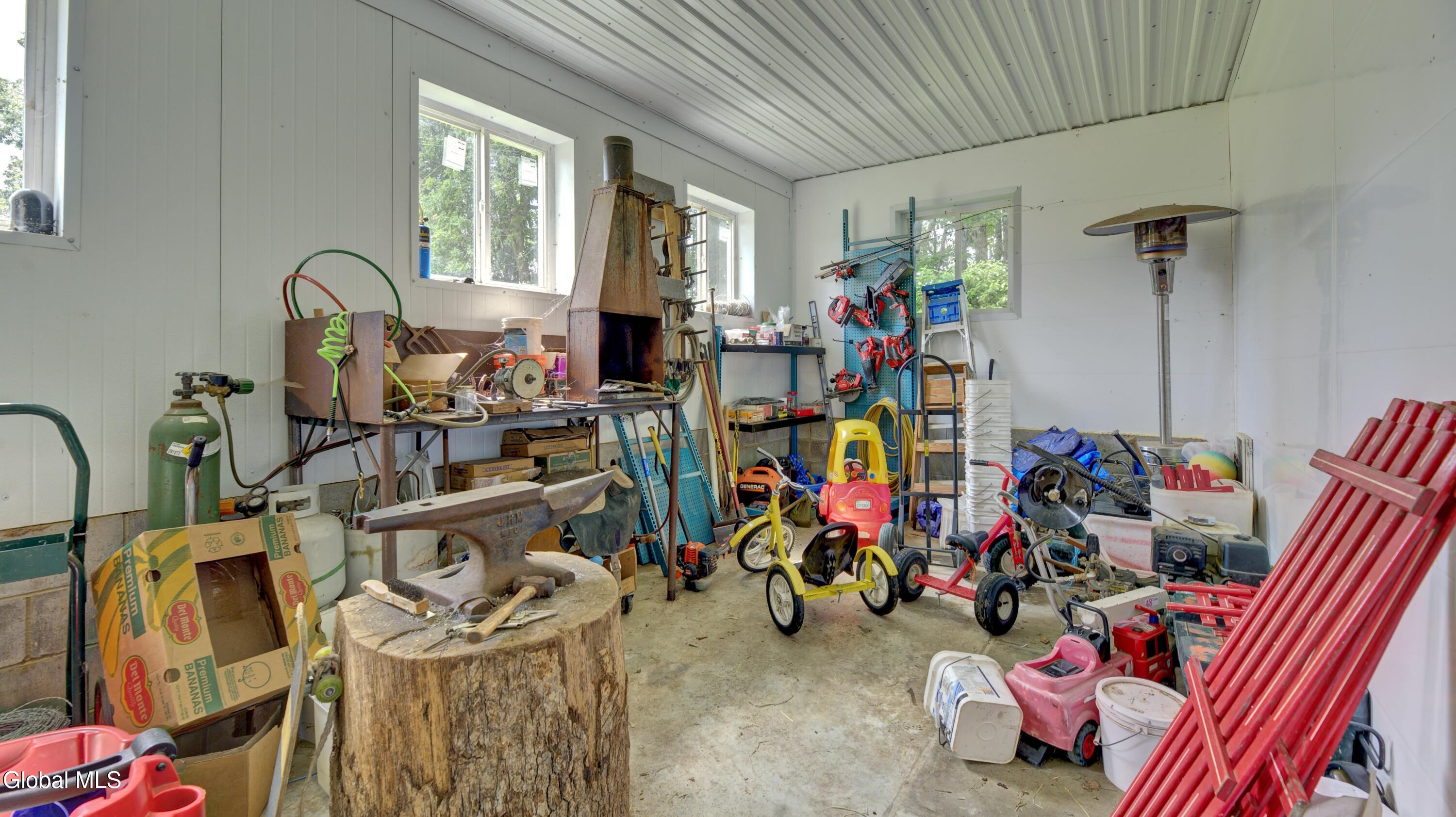 135 Rappa Road Sprakers NY 12166