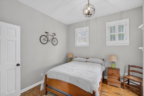 219 Regent Street Saratoga Springs NY 12866