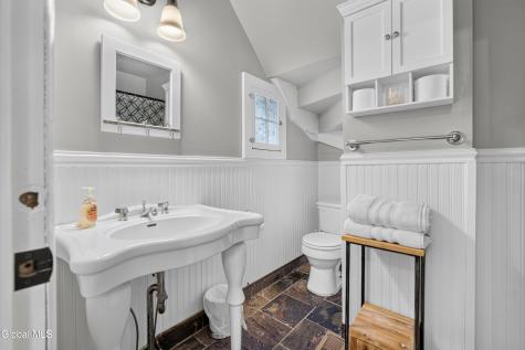 219 Regent Street Saratoga Springs NY 12866