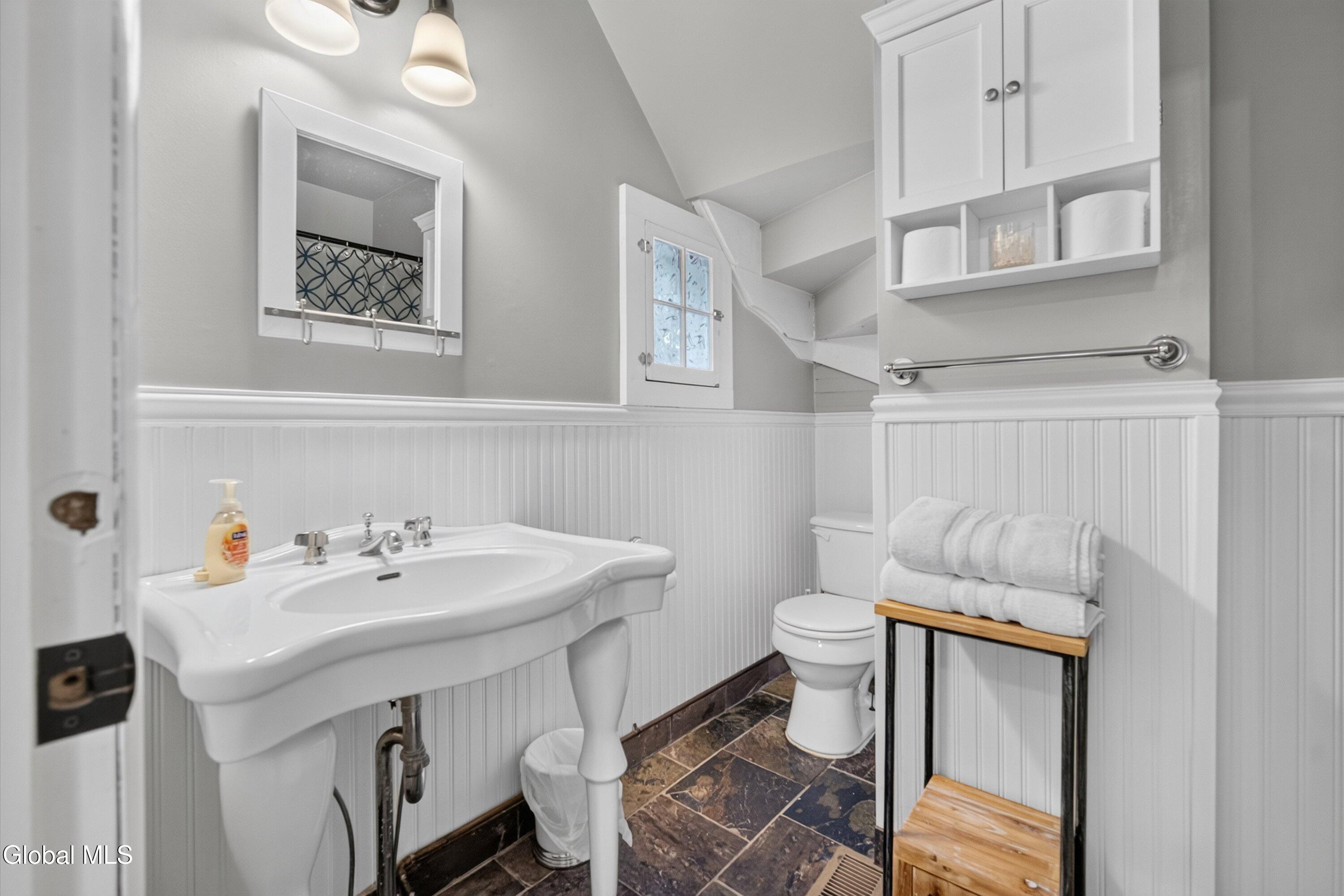 219 Regent Street Saratoga Springs NY 12866