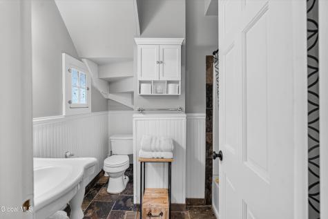 219 Regent Street Saratoga Springs NY 12866