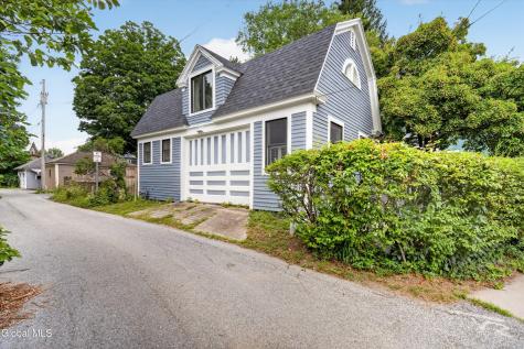 219 Regent Street Saratoga Springs NY 12866