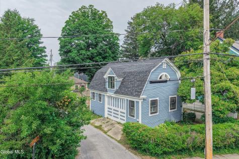 219 Regent Street Saratoga Springs NY 12866