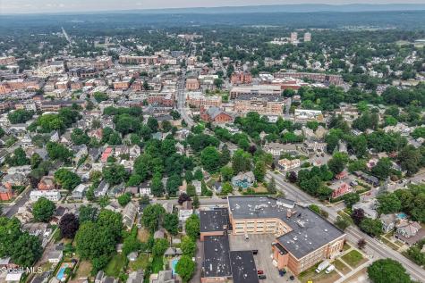 219 Regent Street Saratoga Springs NY 12866