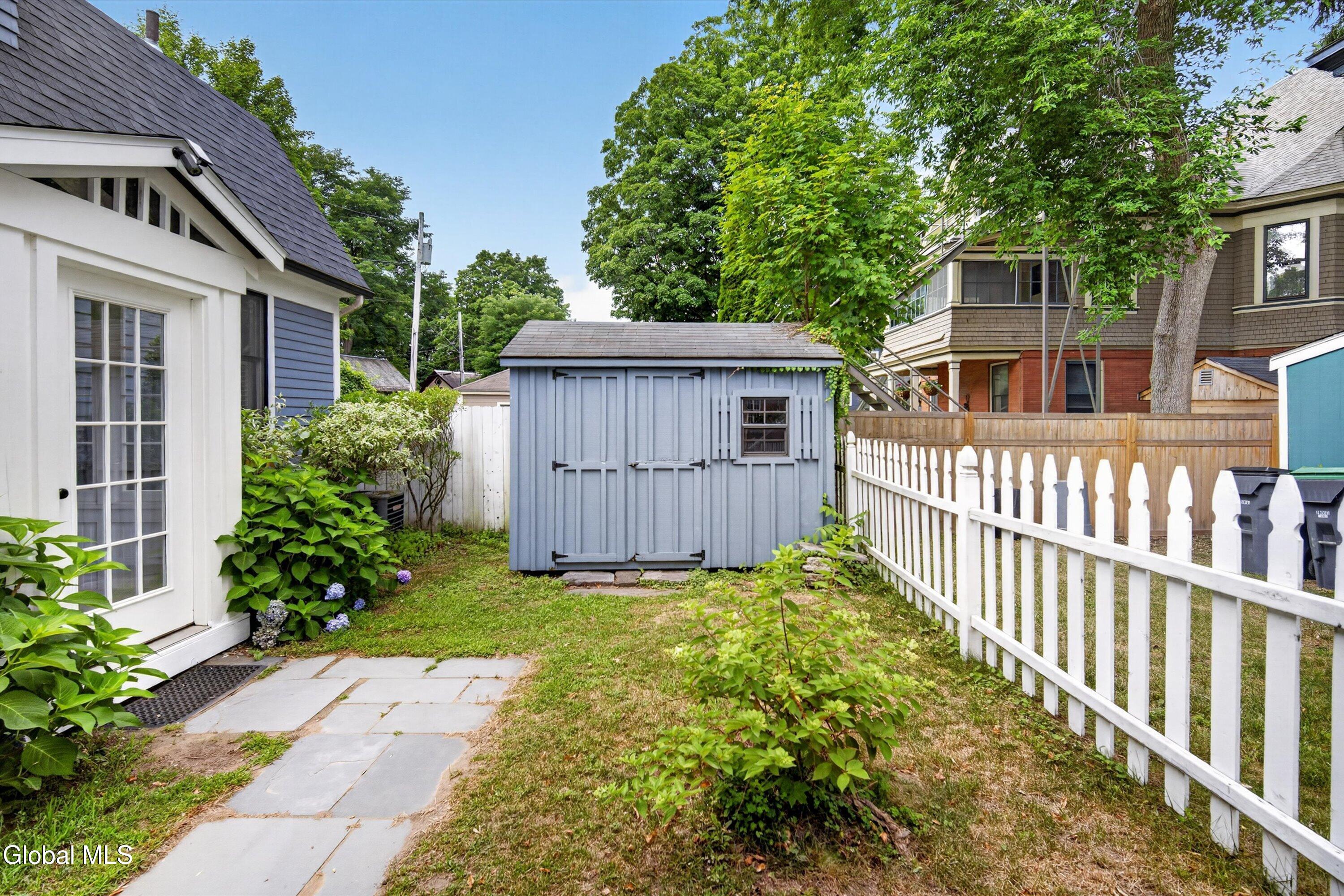219 Regent Street Saratoga Springs NY 12866