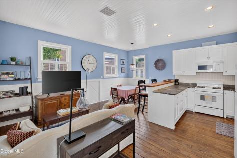 219 Regent Street Saratoga Springs NY 12866