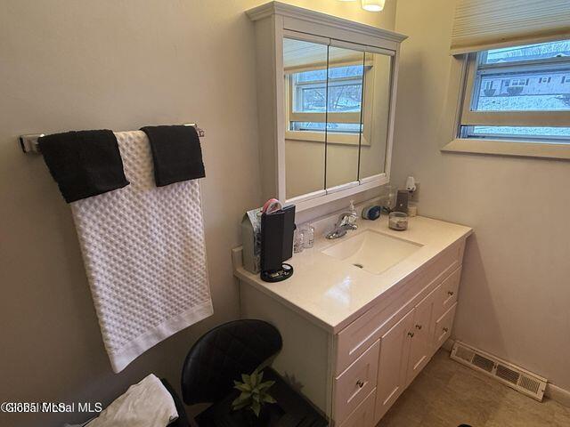 58 Fiddlers Lane Latham NY 12110
