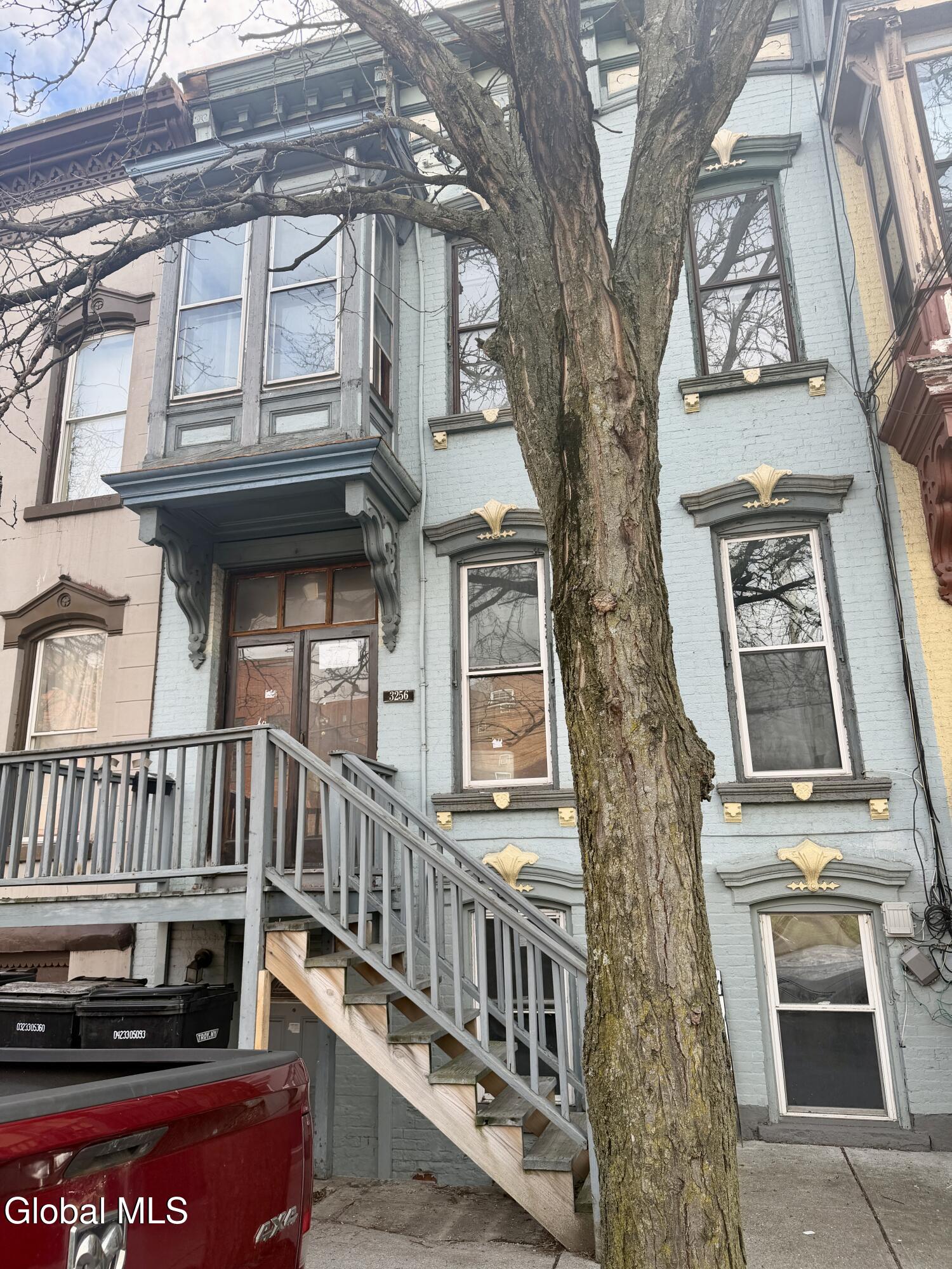 3256 6th Avenue Troy NY 12180