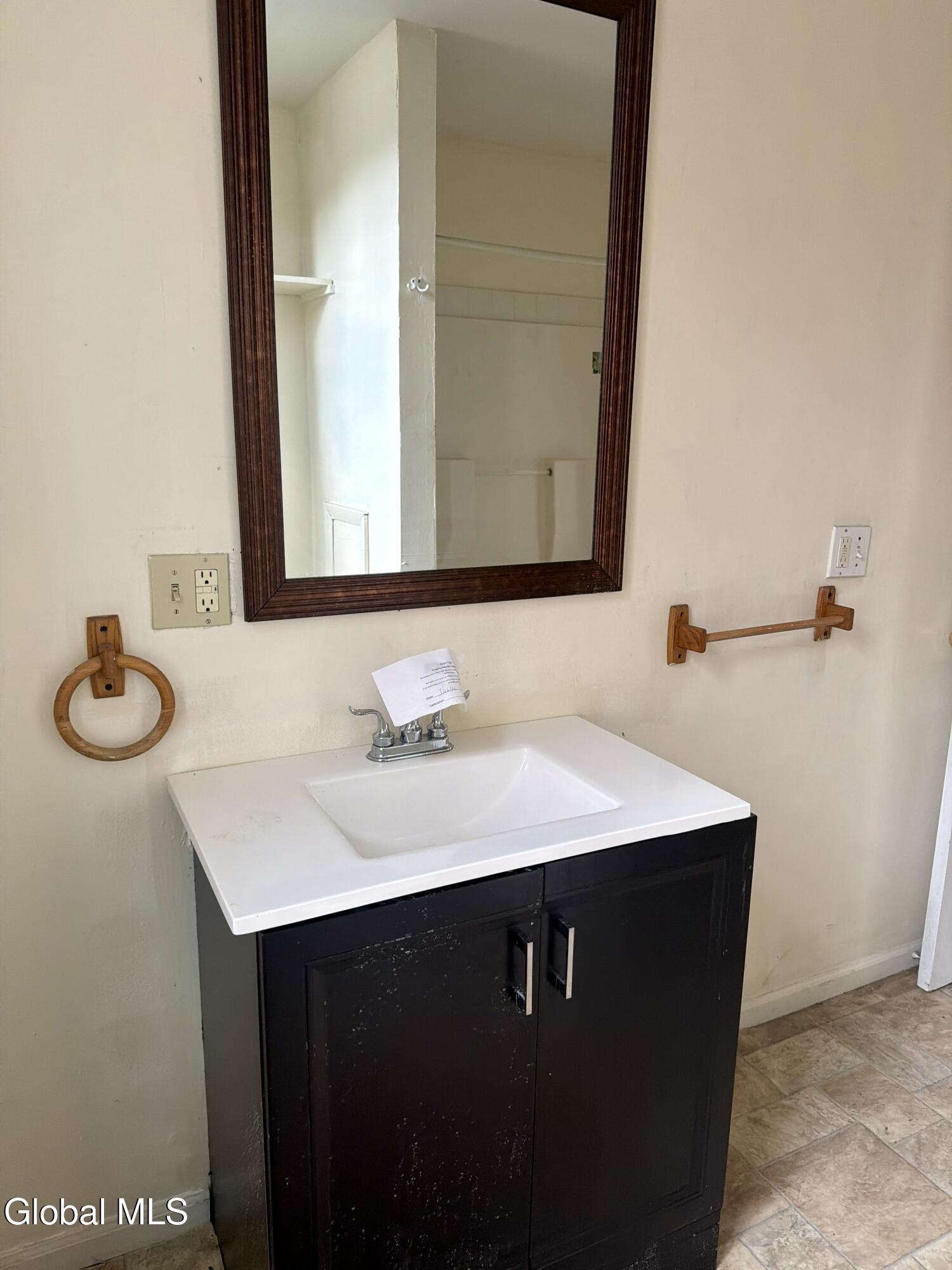 3256 6th Avenue Troy NY 12180